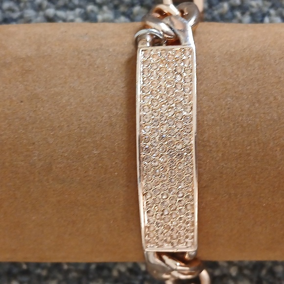 Juicy Couture rose gold chain link pave square women's bracelet - Picture 2 of 8